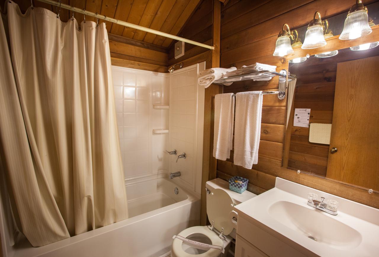 Lake Texoma Camping Resort Cabin 8 Willow Spring Exterior photo